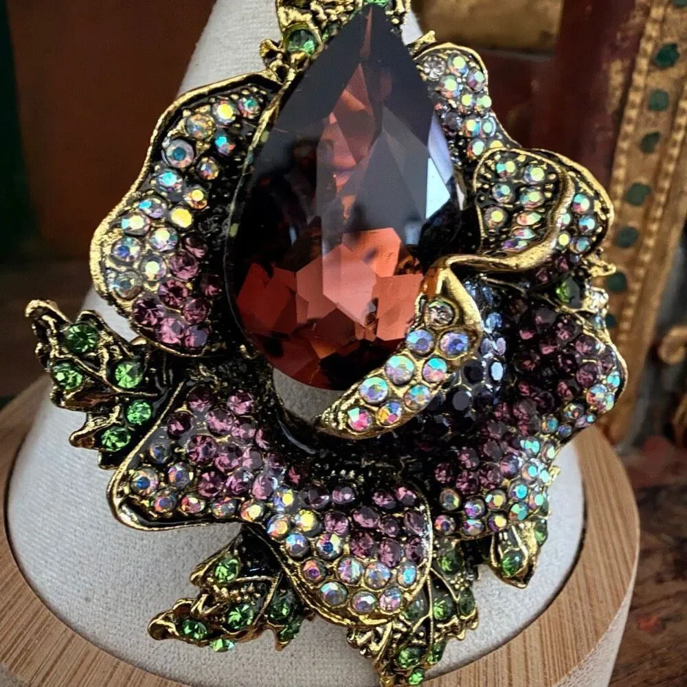 Floral Rhinestone Brooch large couture